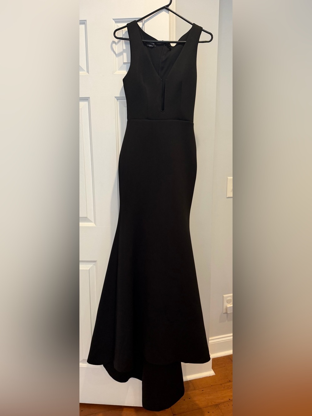 bebe Deep V Scuba Mermaid Gown